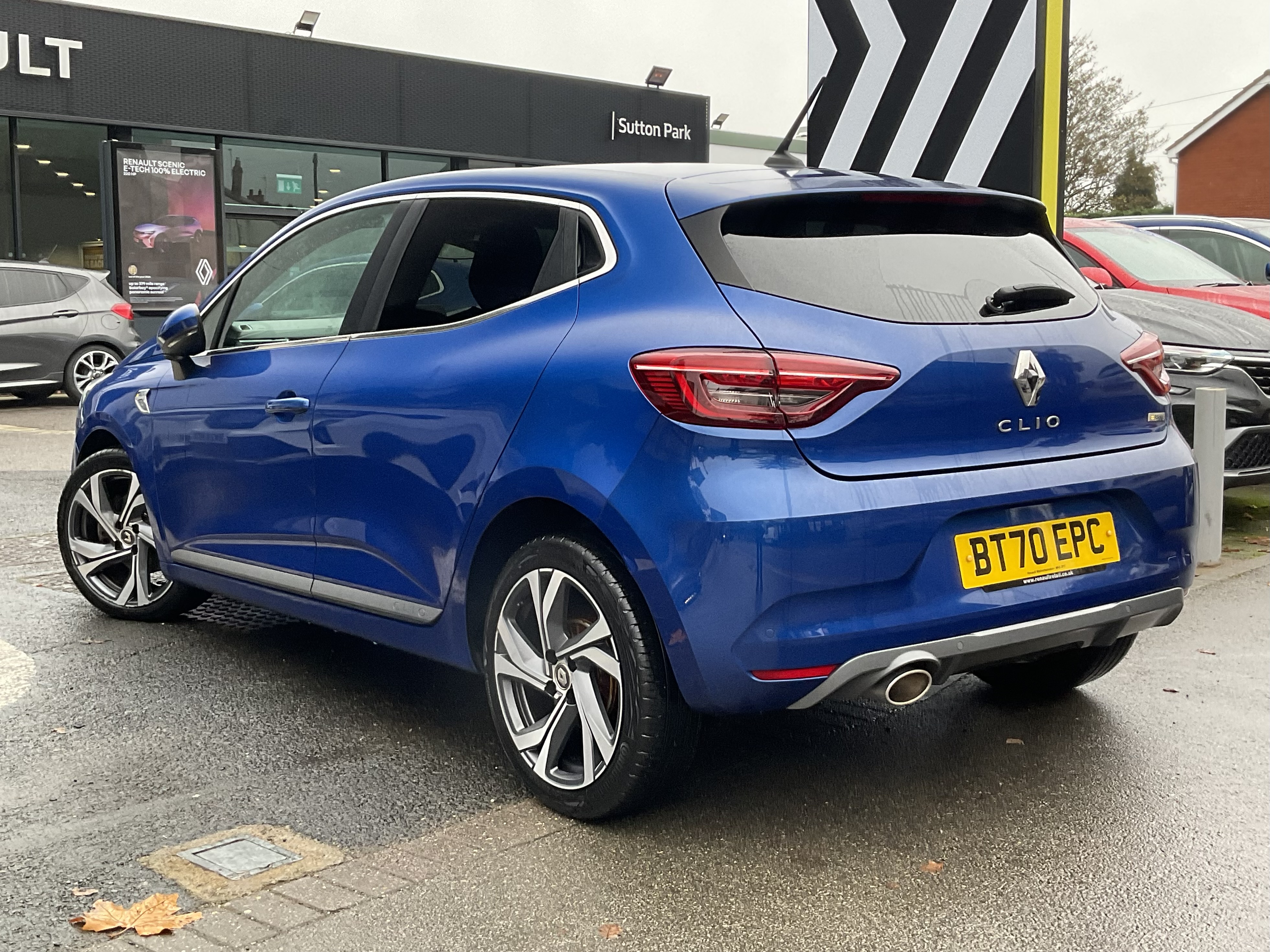 Renault Clio 1 3 Tce Rs Line Hatchback 5dr Petrol Edc 2020 For Sale In