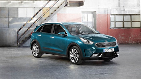 ALL-NEW NIRO AVAILABLE AT SUTTON PARK GROUP WINS BEST HYBRID IN 2017 DIESEL CAR AWARDS