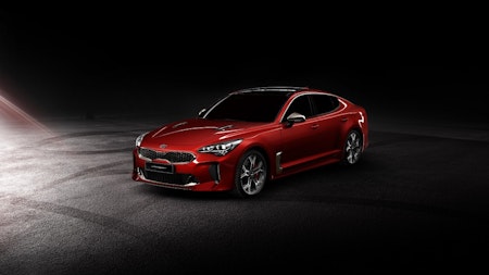 STUNNING KIA STINGER GRAN TURISMO TO COST FROM £31,995