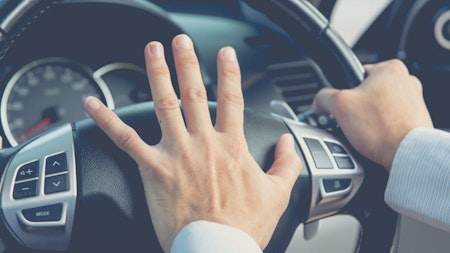 TOP 10 DRIVING TIPS FOR HANDLING STRESS