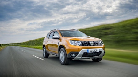DACIA ADDS NEW ENTRY LEVEL TCE 100 ENGINE TO DUSTER LINEUP