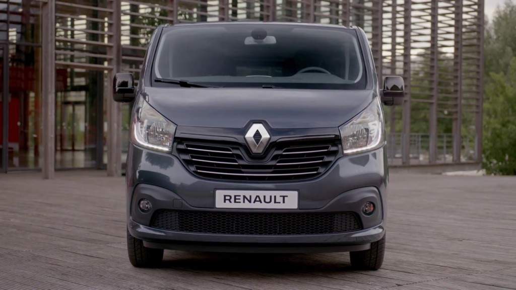 RENAULT TRAFIC SPACECLASS OPENS FOR ORDERS