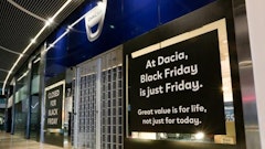 DACIA CLOSES WESTFIELD POP-UP FOR BLACK FRIDAY