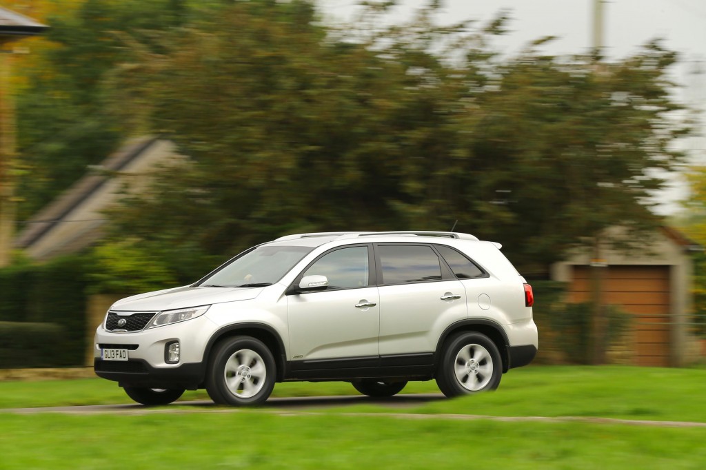 DOUBLE BIRTHDAY CELEBRATIONS AS SPORTAGE TURNS 25 AND SORENTO ARRIVED IN THE UK 15 YEARS AGO
