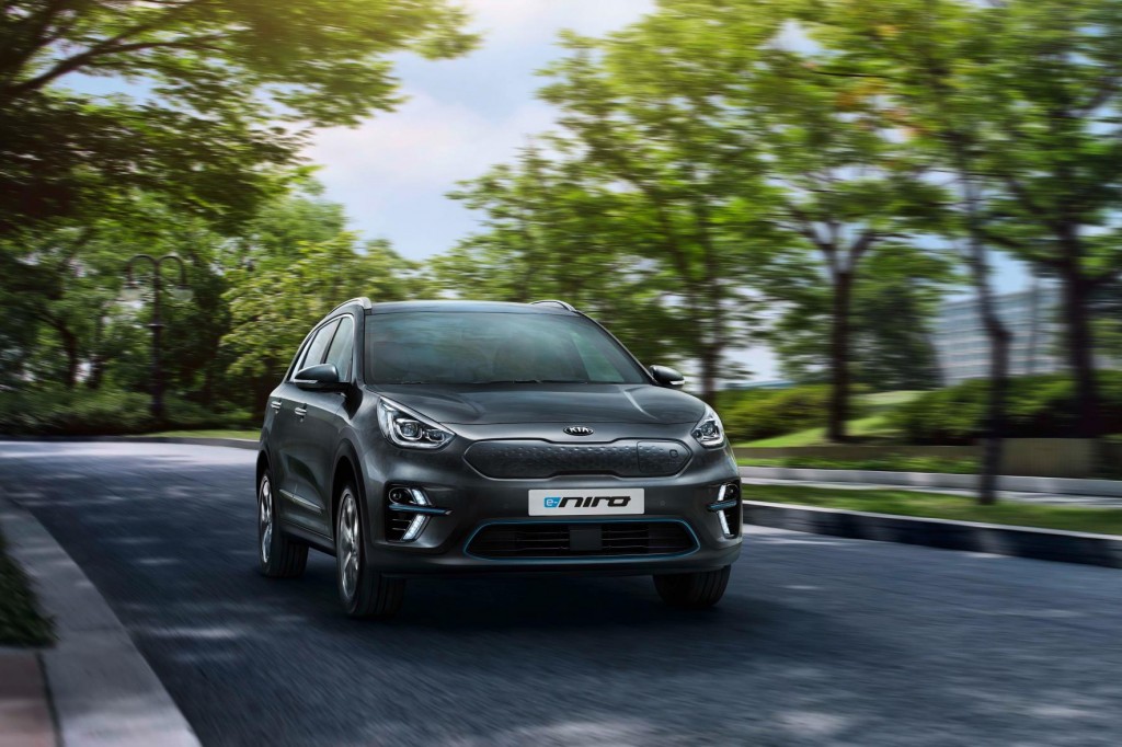 ALL-NEW KIA E-NIRO NAMED ELECTRIC CAR OF THE YEAR AT DRIVINGELECTRIC AWARDS