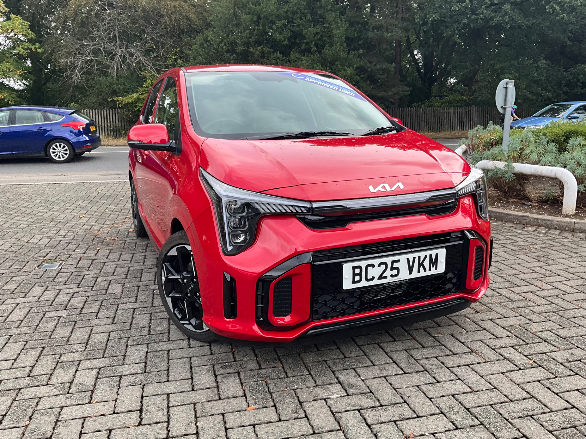 Kia Picanto listing photo