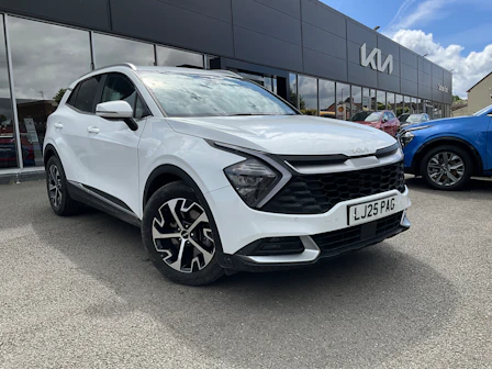 2025 KIA SPORTAGE 1.6 T GDI MHEV 3 SUV 5DR PETROL HYBRID MANUAL MILD HYBRID... used car for sale at a UK dealer