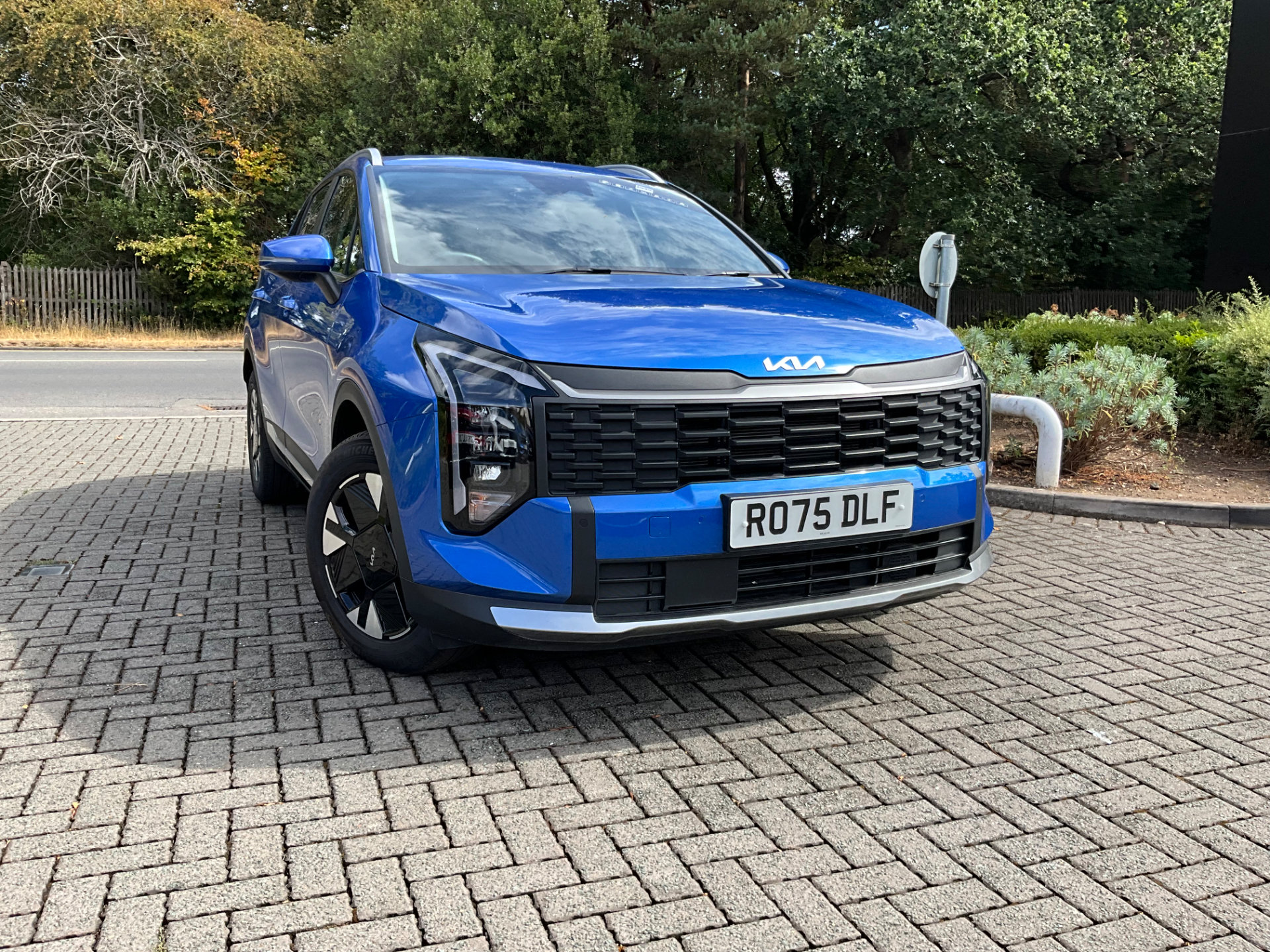 Kia Sportage listing photo