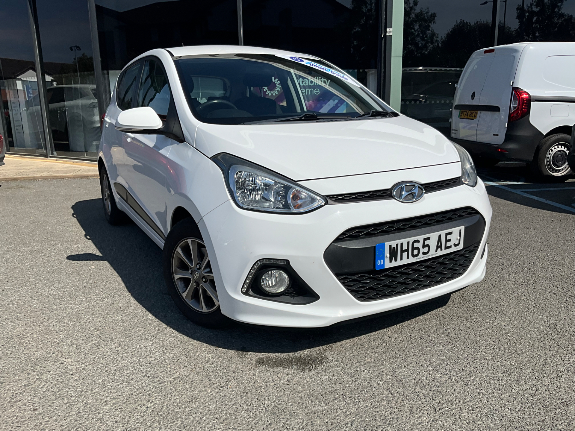 2016 HYUNDAI I10